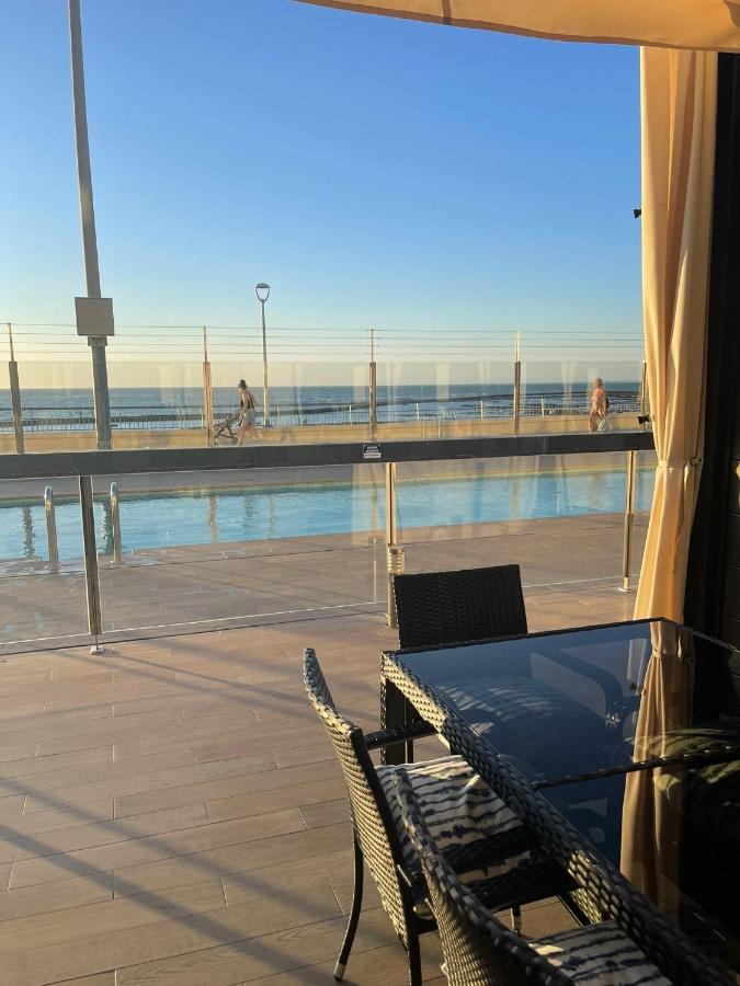 Apartamento Con Piscina En El Paseo Cruz Del Mar Чипіона Екстер'єр фото